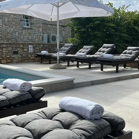 Salvia With Private Pool And Jacuzzi Villa