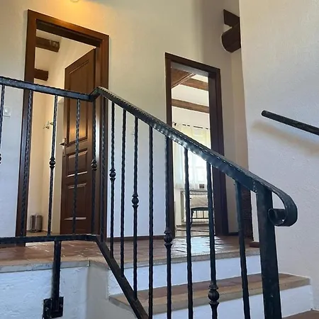 Villa Salvia With Private Pool And Jacuzzi Višnjan
